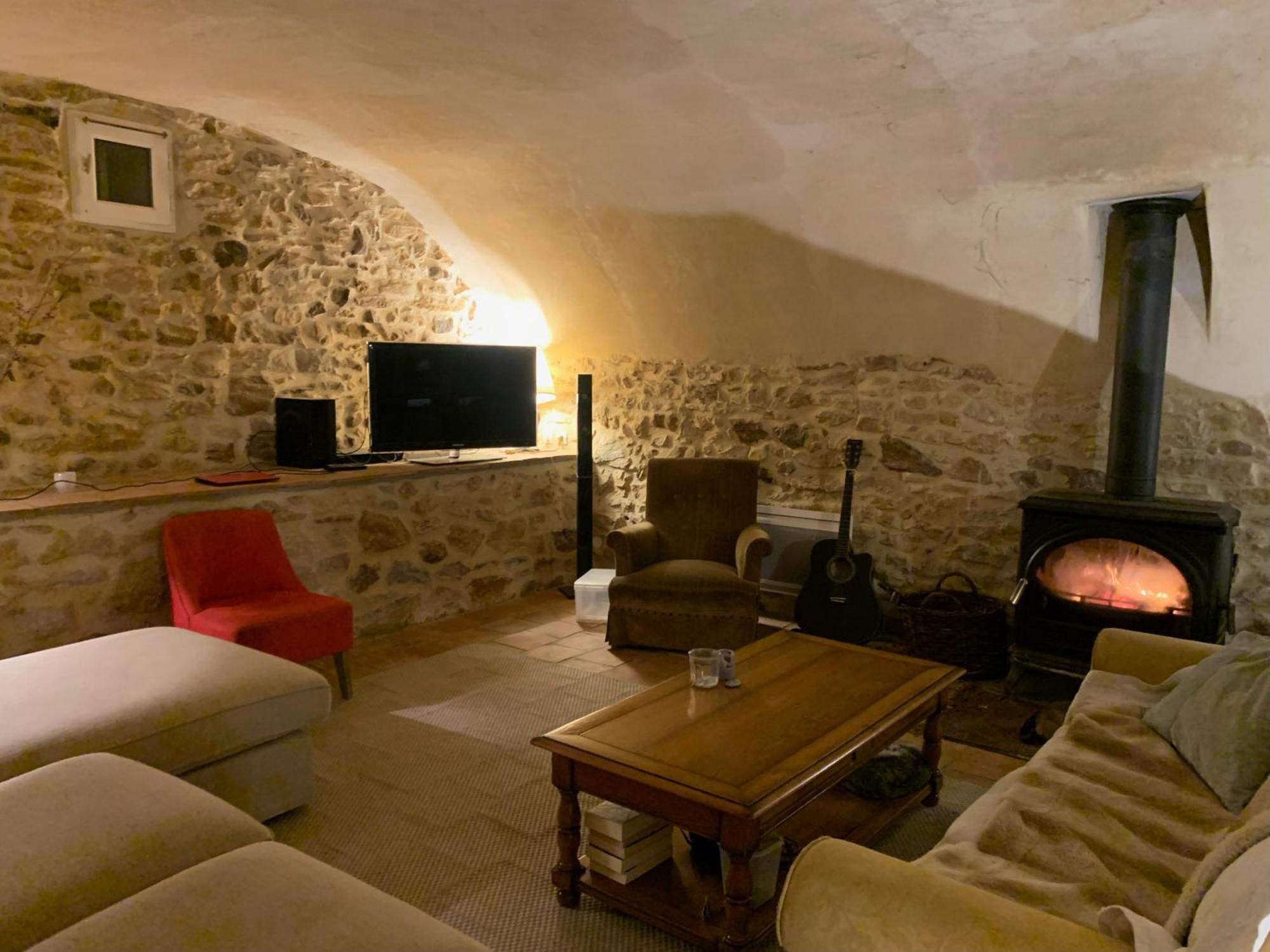 Mas Les Romarins, 10 Min D'Uzes, Piscine Et Grand Jardin Clos, Jeux, Nid De Repos Et Base Pour Activites Dans Le Gard (Adults Only) 외부 사진